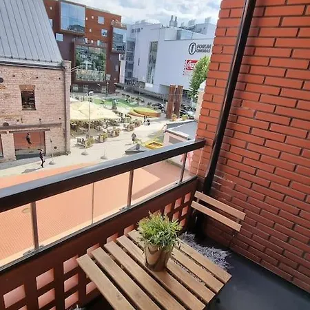 Ihana Huoneisto Tallinnan Rotermannin Keskustassa. * Tallinn