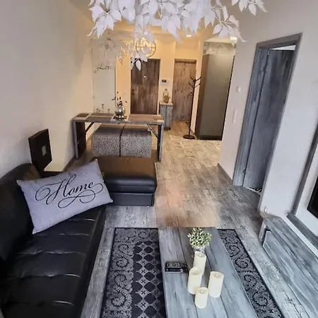 Apartment Ihana Huoneisto Tallinnan Rotermannin Keskustassa. *